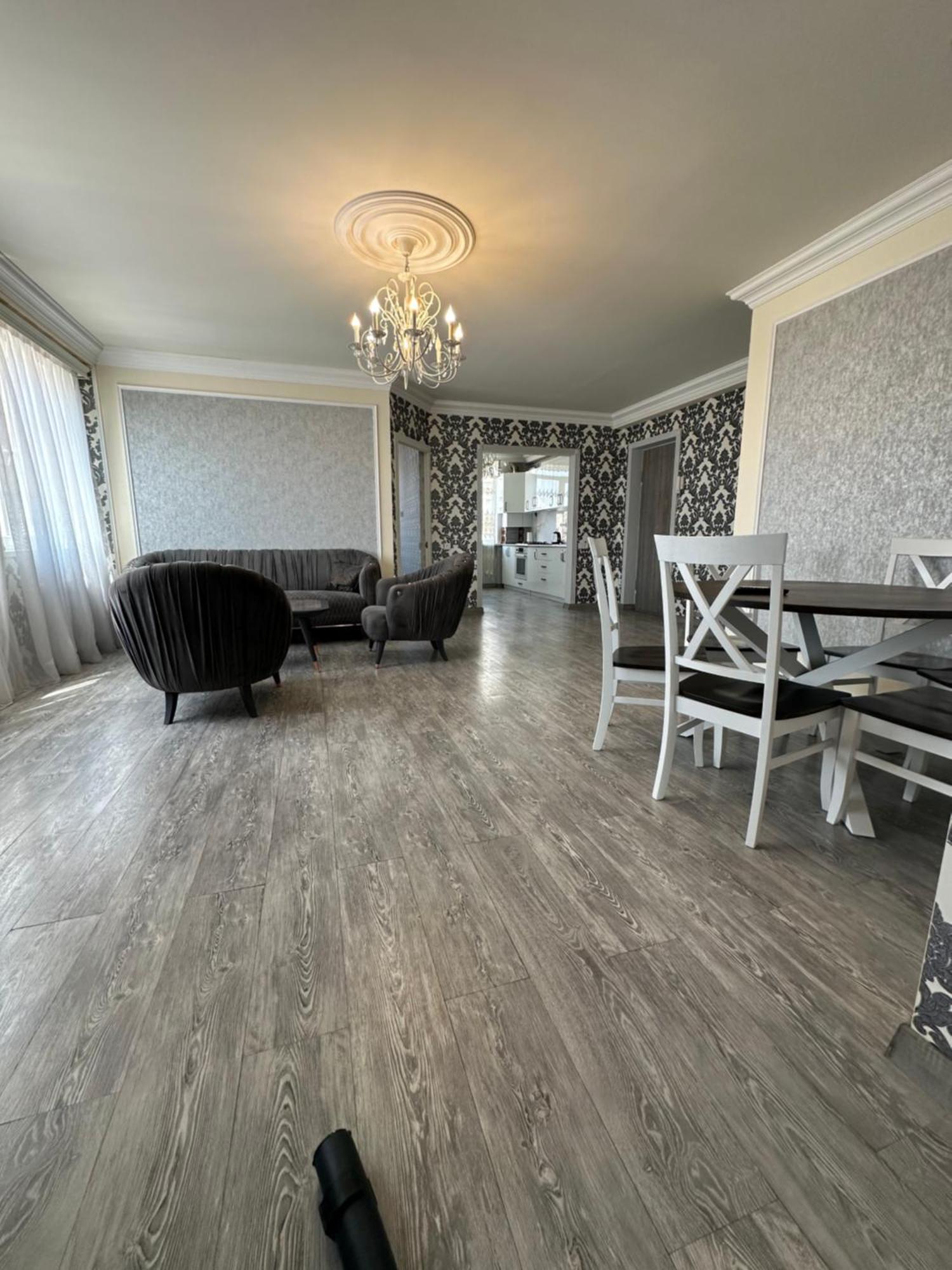 Beautiful Apartment In Yerevan) Bagian luar foto